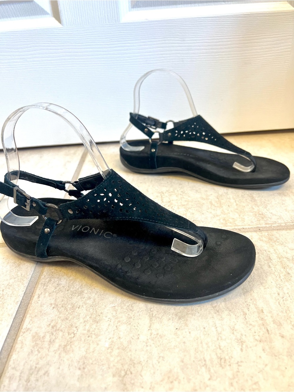 Vionic Womens Rest Kirra Sandals Size 8.5 Black Thong Slingback Arch Support lux